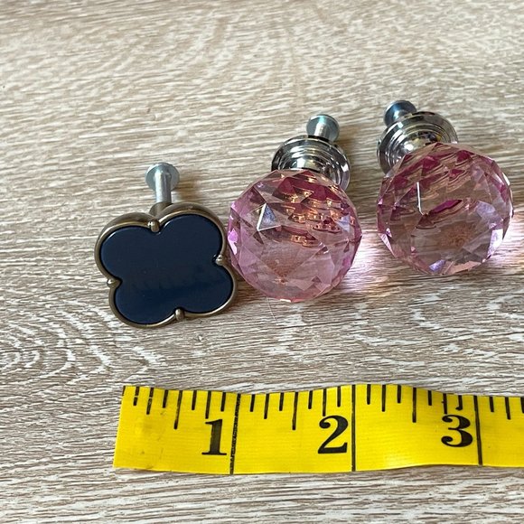 Drawer Pulls - 2 Pink Globe Glass 1- Blue Shape - 3 Pack - Picture 2 of 3